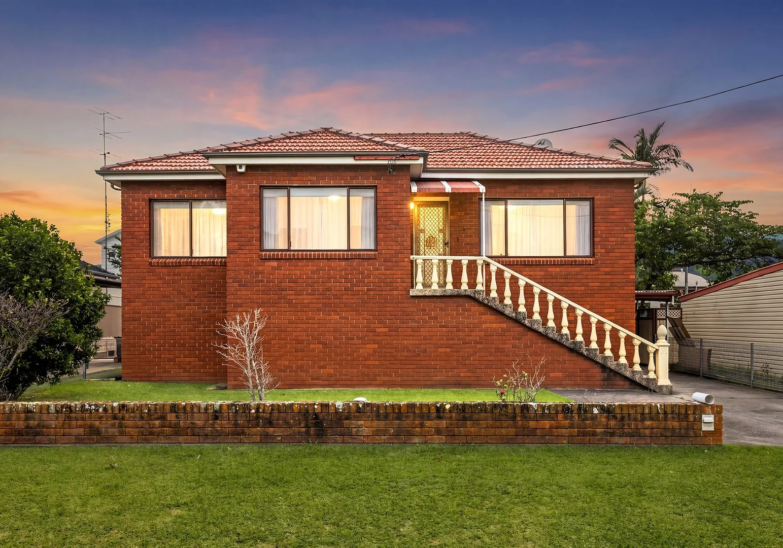 Primary image of 2 Raymond Parade, Towradgi NSW 2518