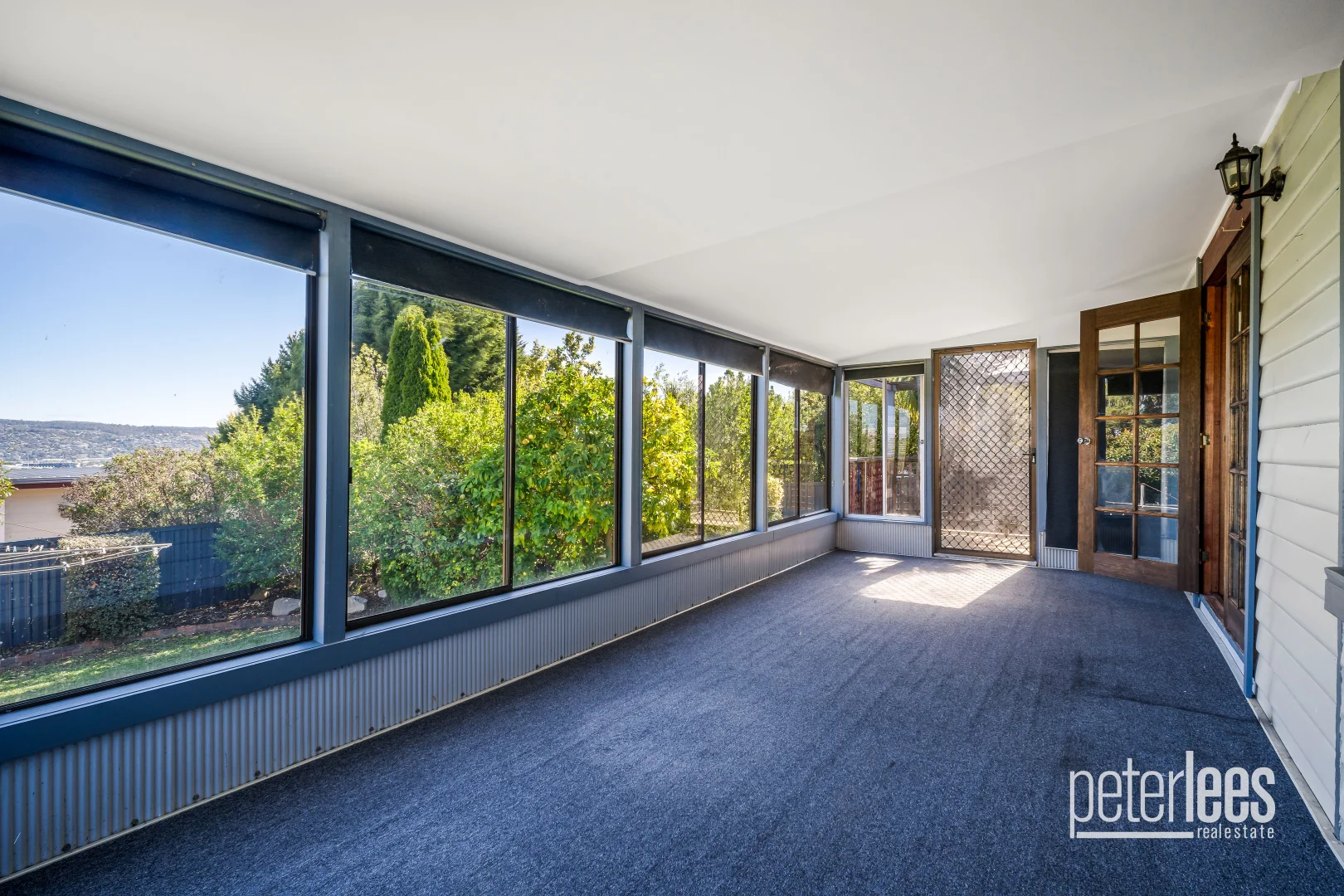 Additional image 6 of Ravenswood TAS 7250