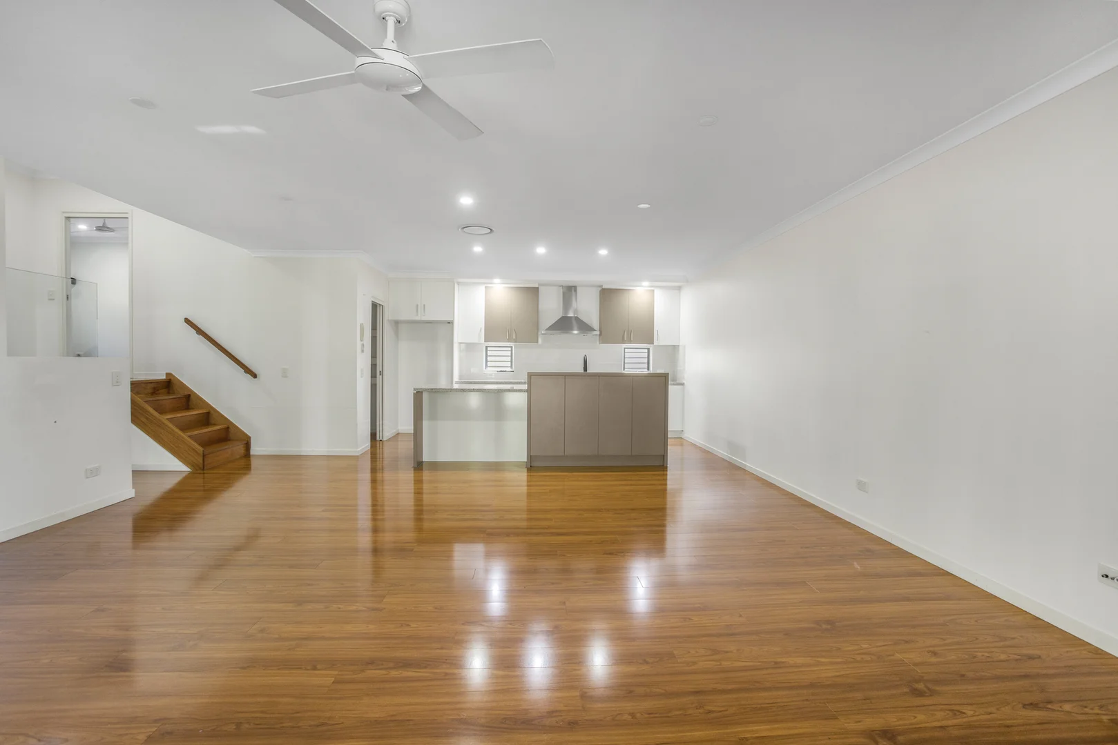 Additional image 5 of 2/1 Harbour Heights Lane, Kuluin QLD 4558