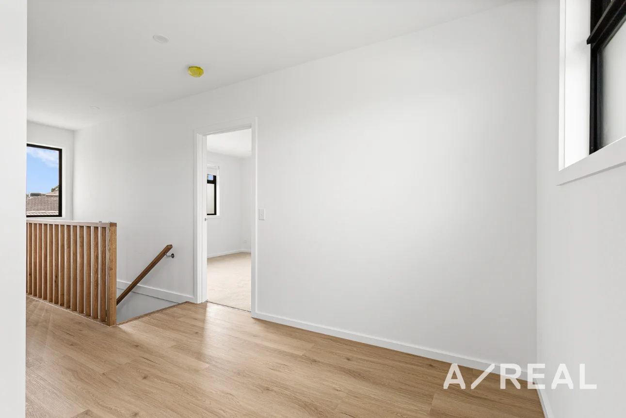 Additional image 12 of 2/3 Bandalong Court, Bundoora VIC 3083