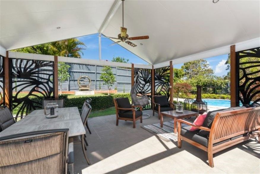 4 bedrooms House in 91 Parasol Street ASHMORE QLD, 4214