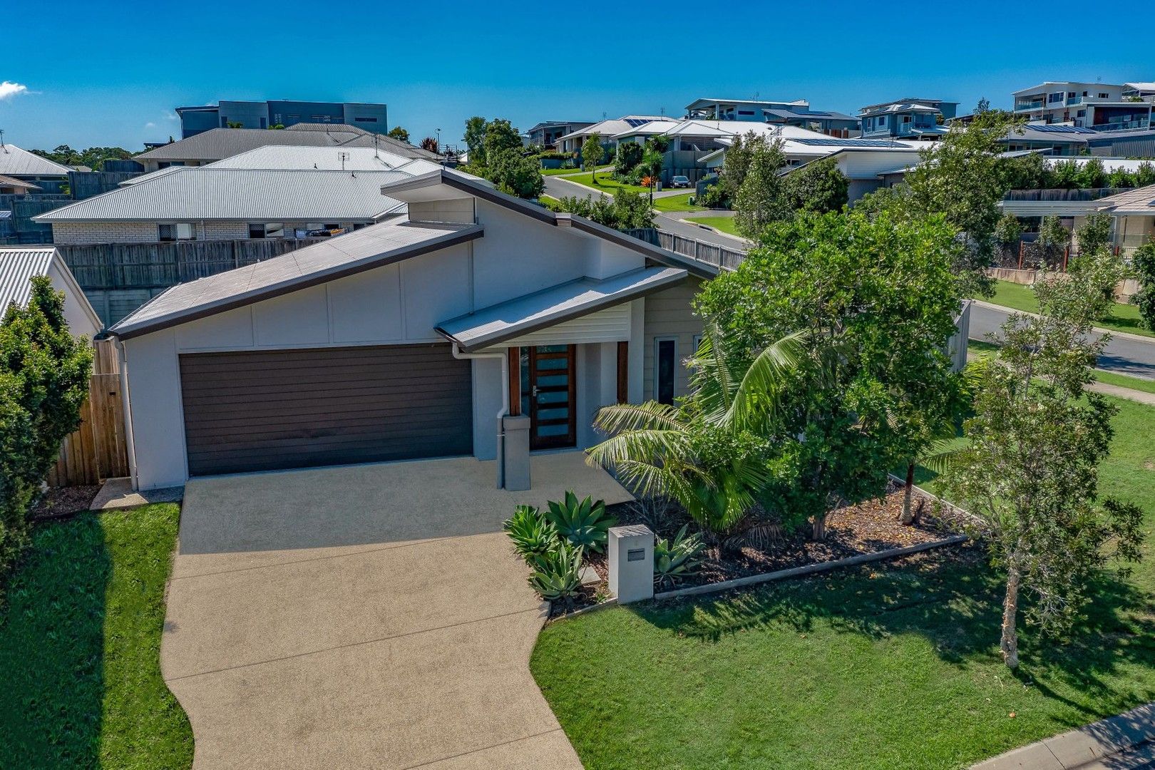 5 Tree View Crescent, Little Mountain QLD 4551, Image 0