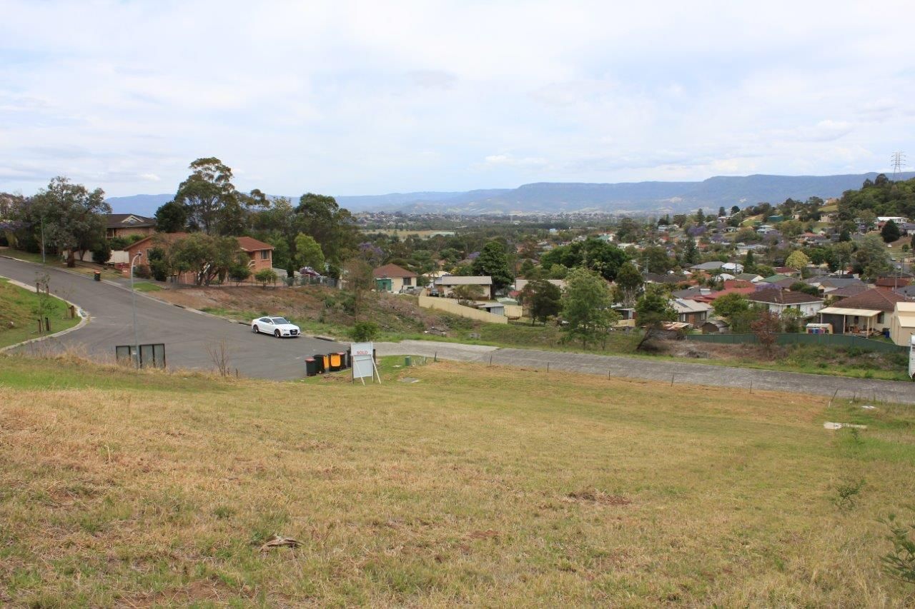 41 Pennant Crescent, Berkeley NSW 2506, Image 2