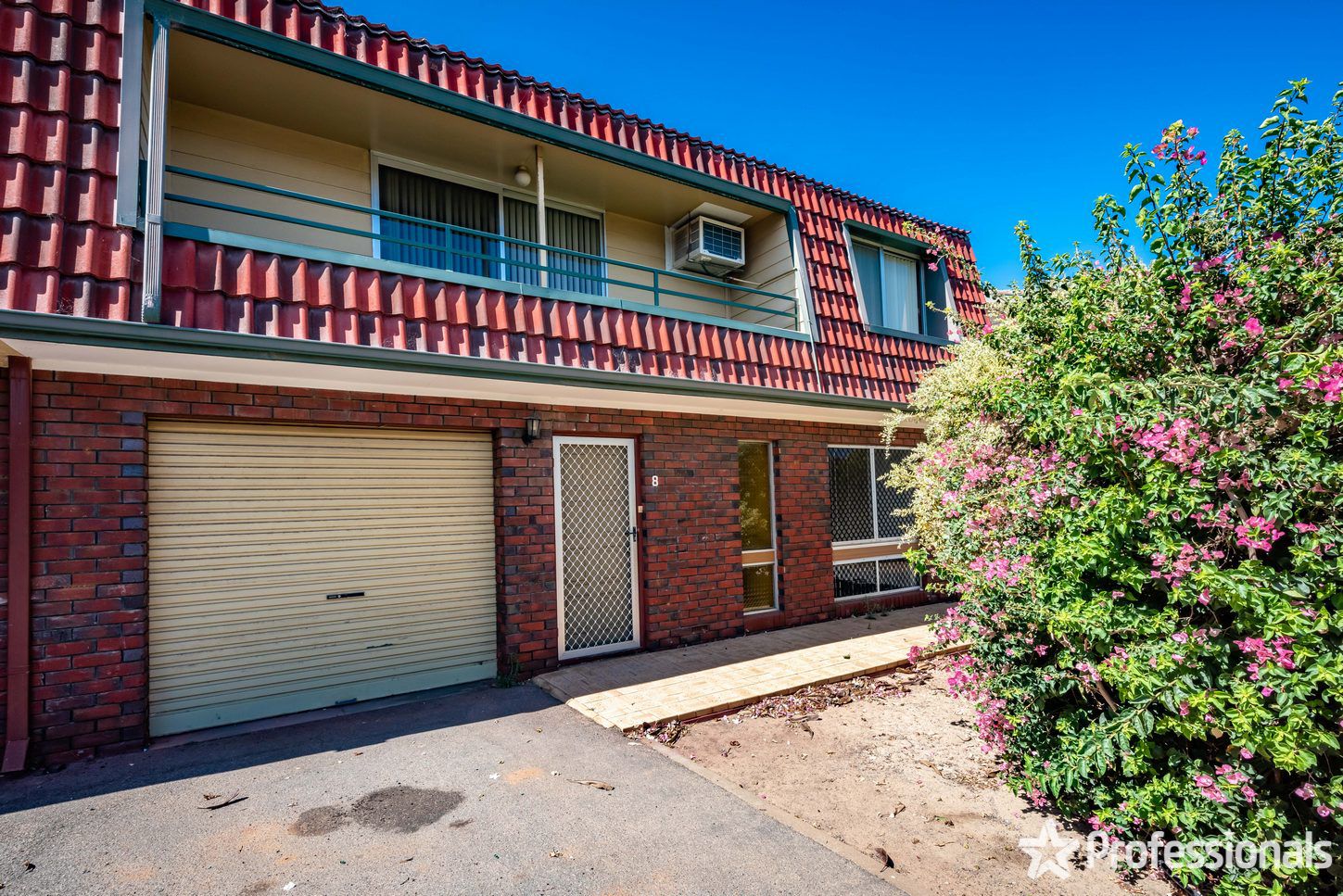 8/54 Glenview Street, Mount Tarcoola WA 6530, Image 0