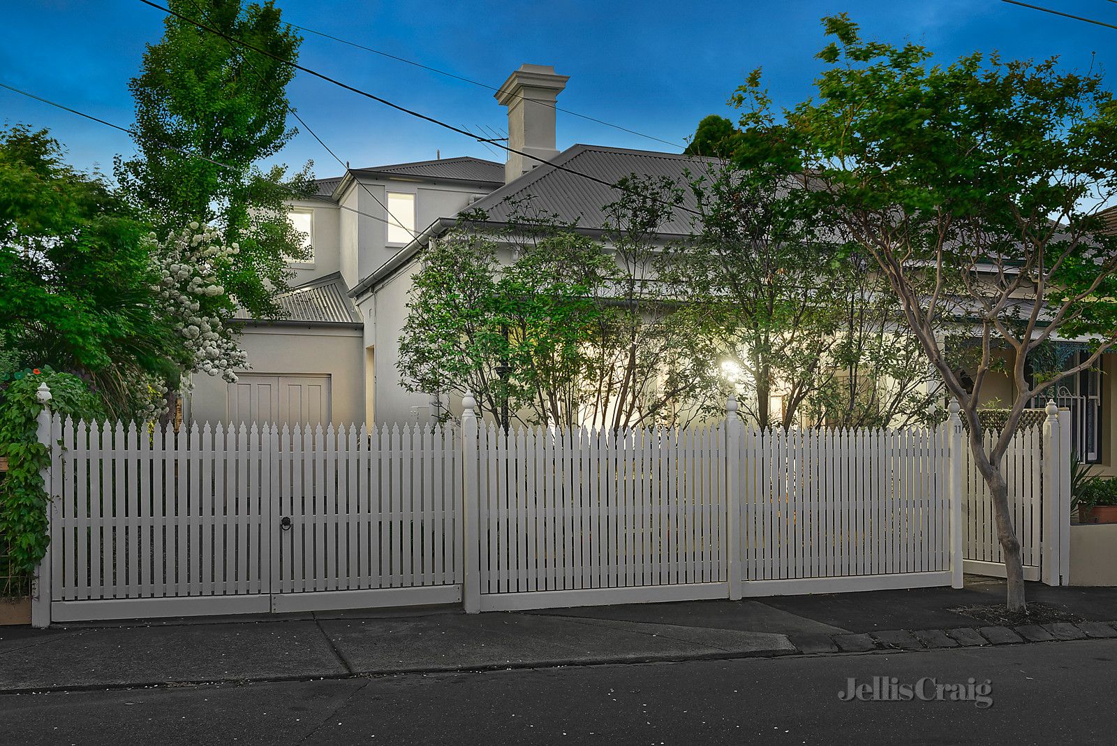 11 Munro Street, Brighton VIC 3186, Image 0