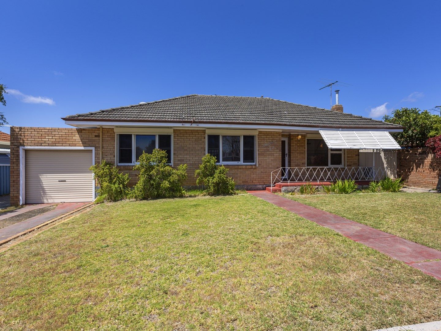 76 Carrington Street, Palmyra WA 6157, Image 0