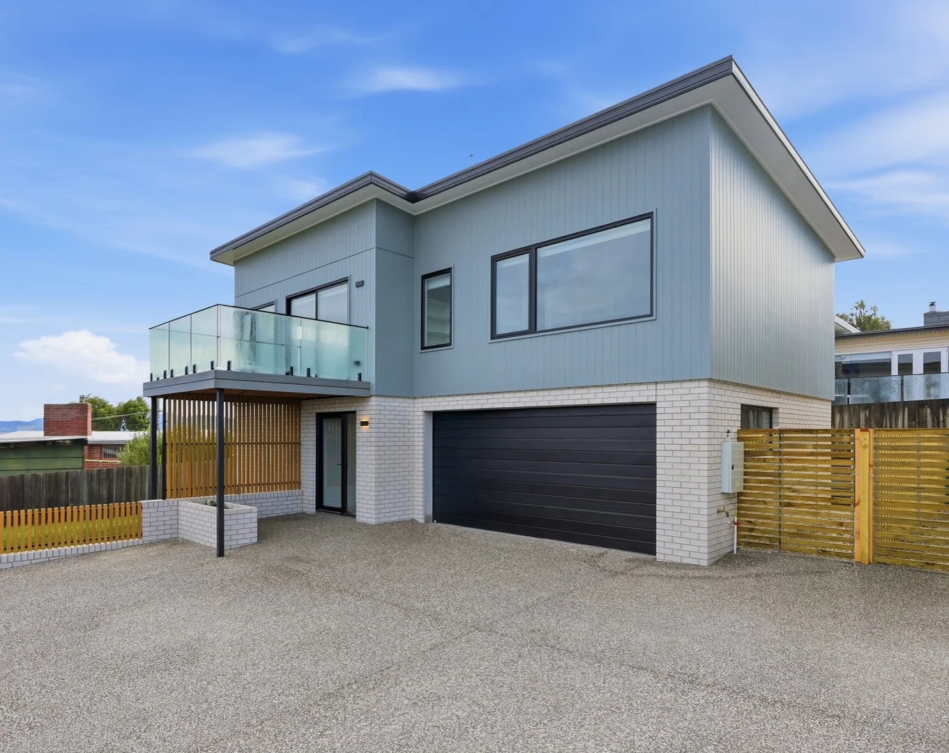 1 or 2/10 Vancouver Street, Midway Point TAS 7171