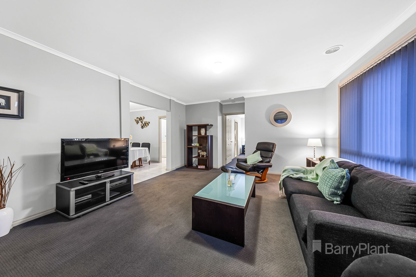 2/14 George Street, St Albans VIC 3021, Image 2