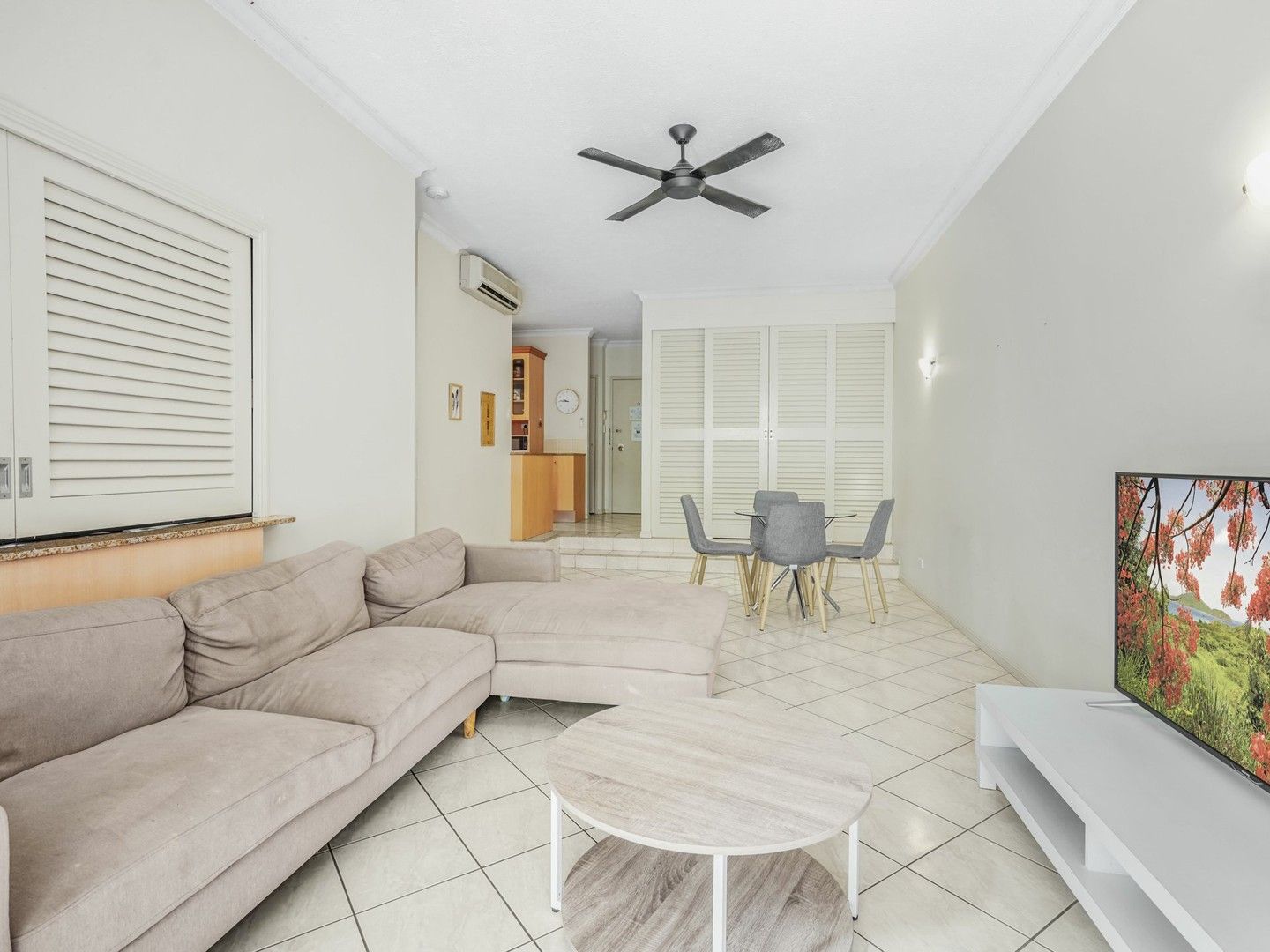 1101/2-10 Greenslopes Street, Cairns North QLD 4870