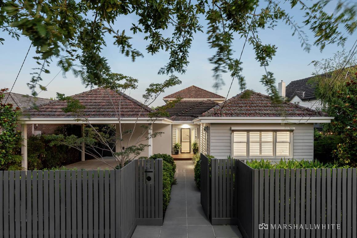 Picture of 18 Moore Street, BOX HILL SOUTH VIC 3128