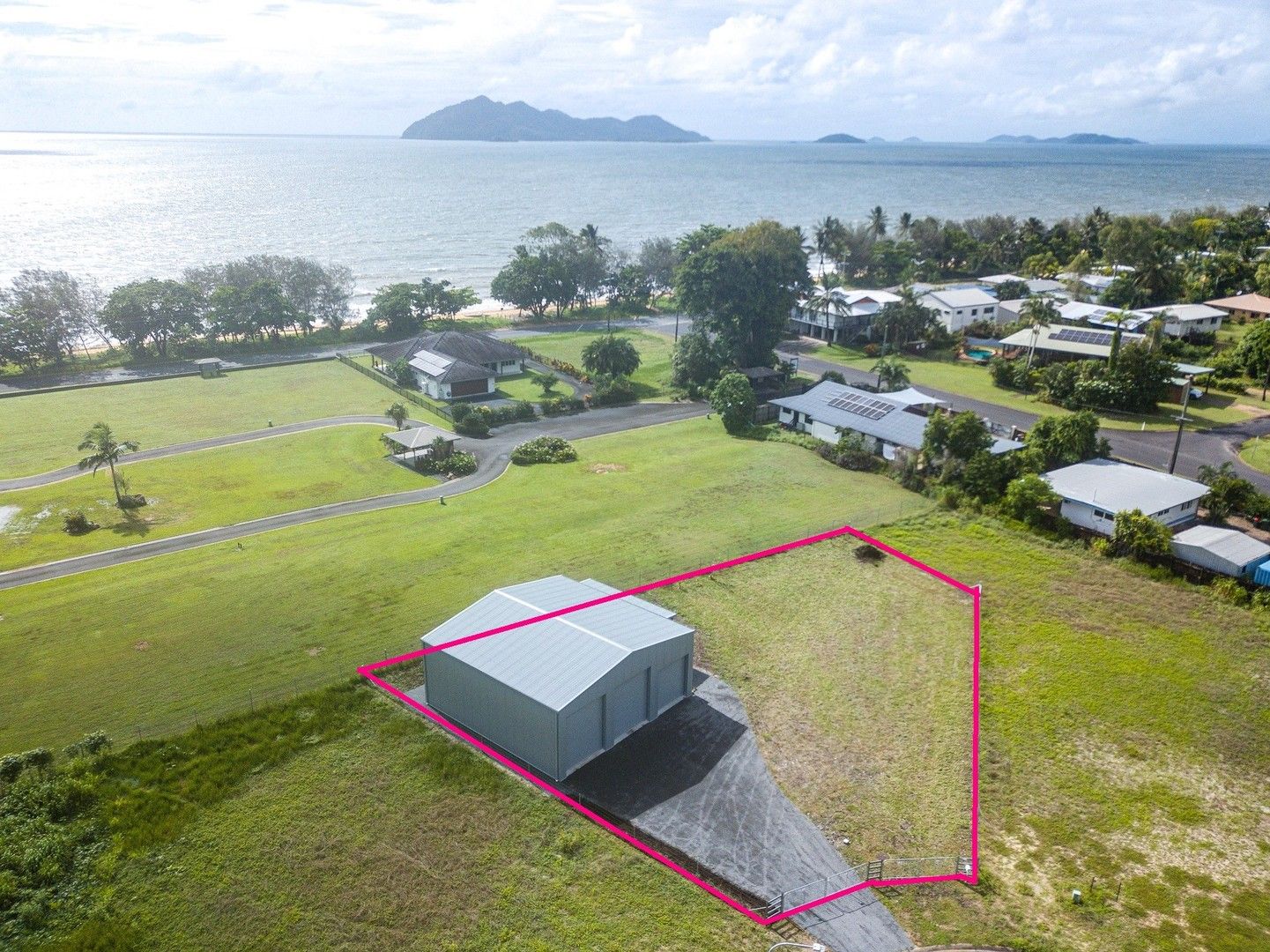 6 Seaview Ct, Wongaling Beach QLD 4852, Image 1