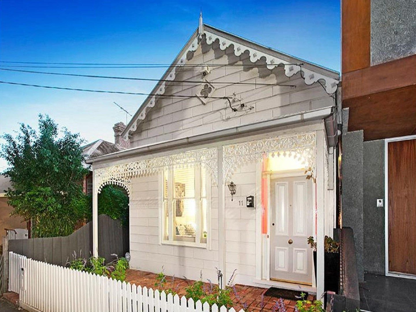 2 bedrooms House in 11 Linton Street BALACLAVA VIC, 3183