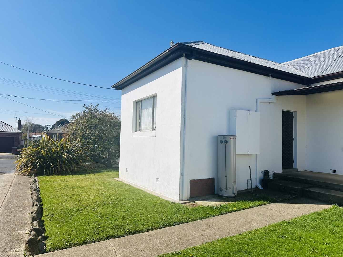 1 bedrooms Apartment / Unit / Flat in 1/396 Summer Street ORANGE NSW, 2800