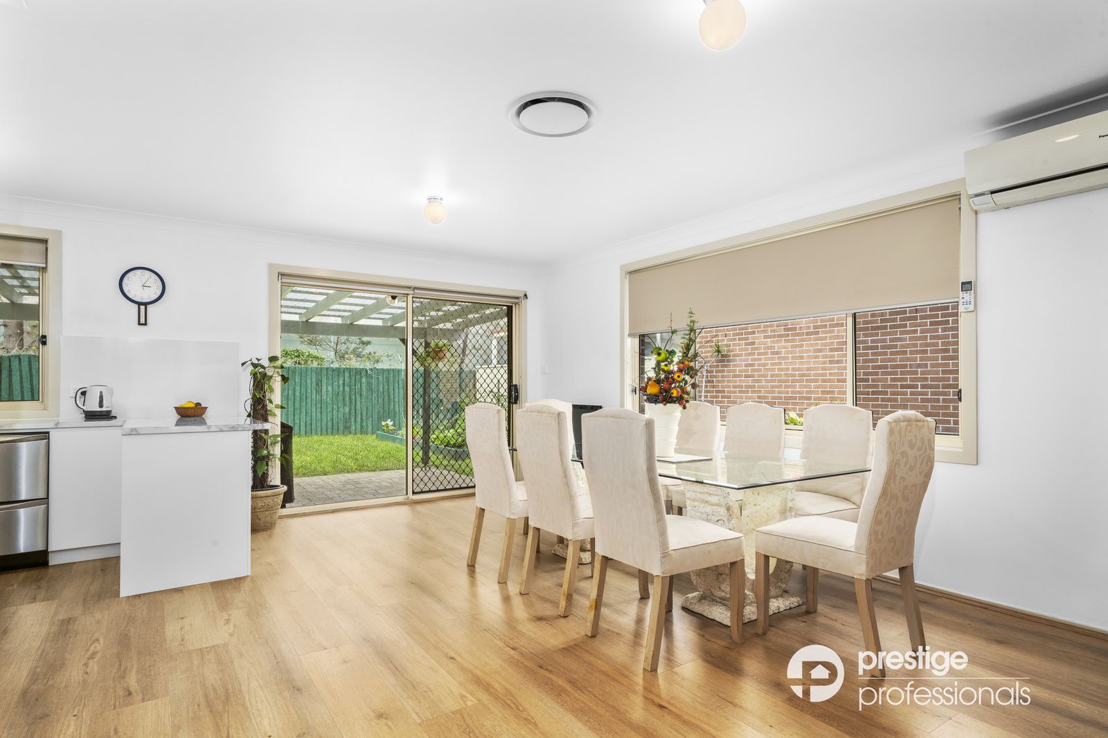 51 Wombeyan Court, Wattle Grove NSW 2173, Image 2