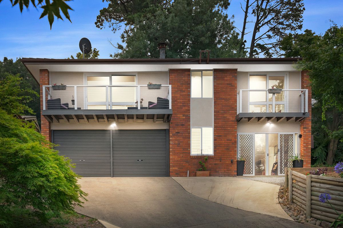 2 Nina Place, Kurrajong Heights NSW 2758, Image 1