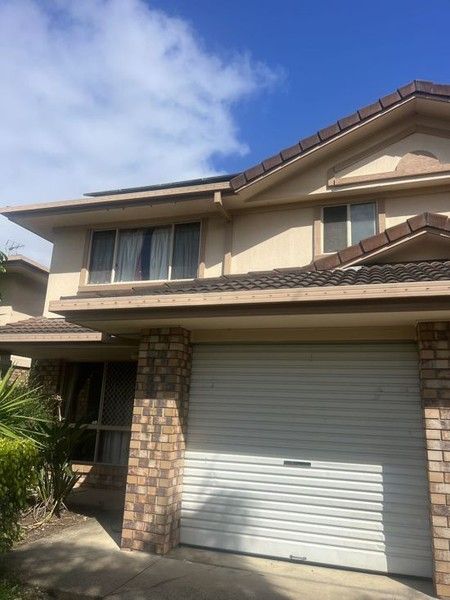 3 bedrooms Townhouse in 118/170 Central Street LABRADOR QLD, 4215