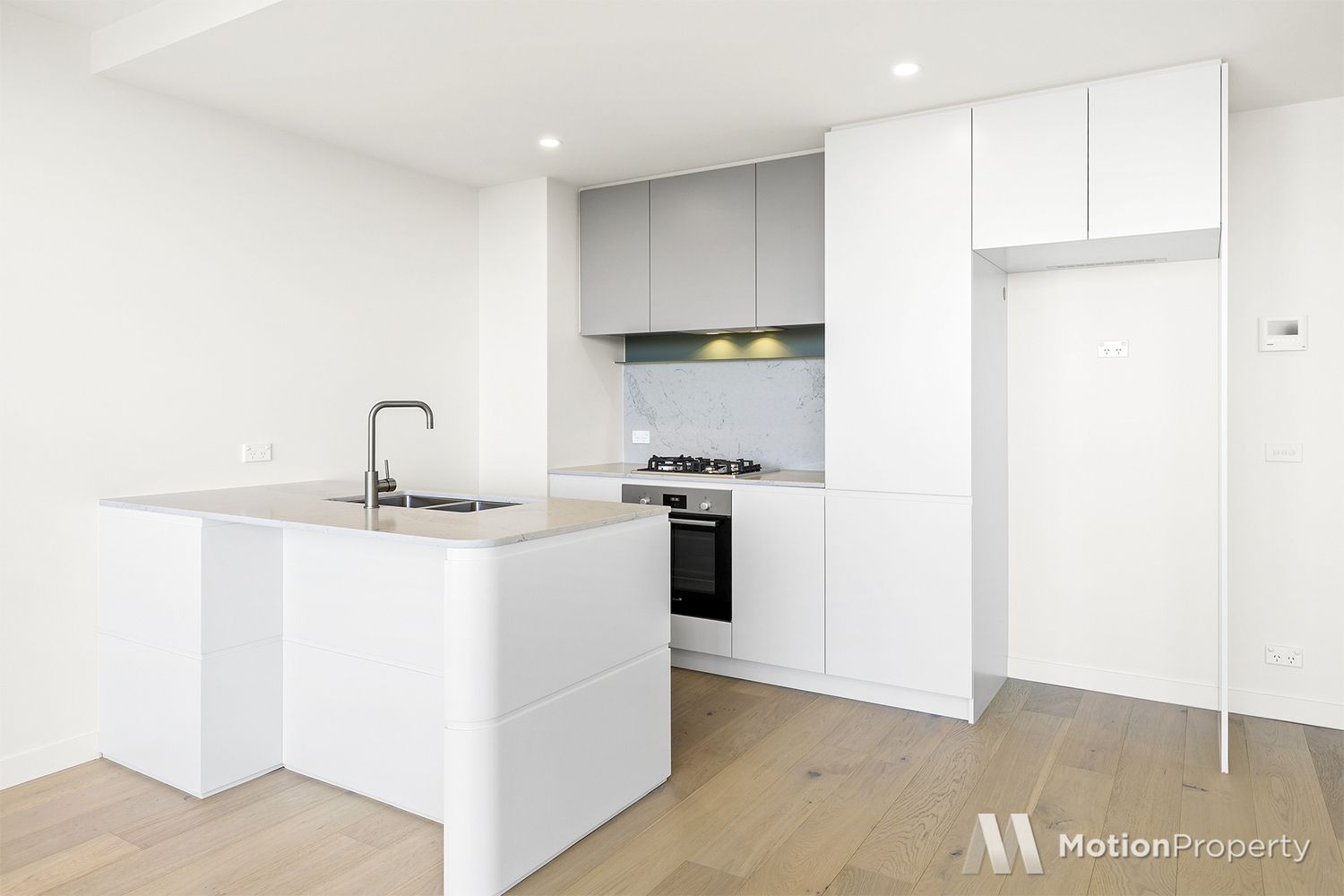 2 bedrooms Apartment / Unit / Flat in Level 7, 3/9 Martin Street HEIDELBERG VIC, 3084