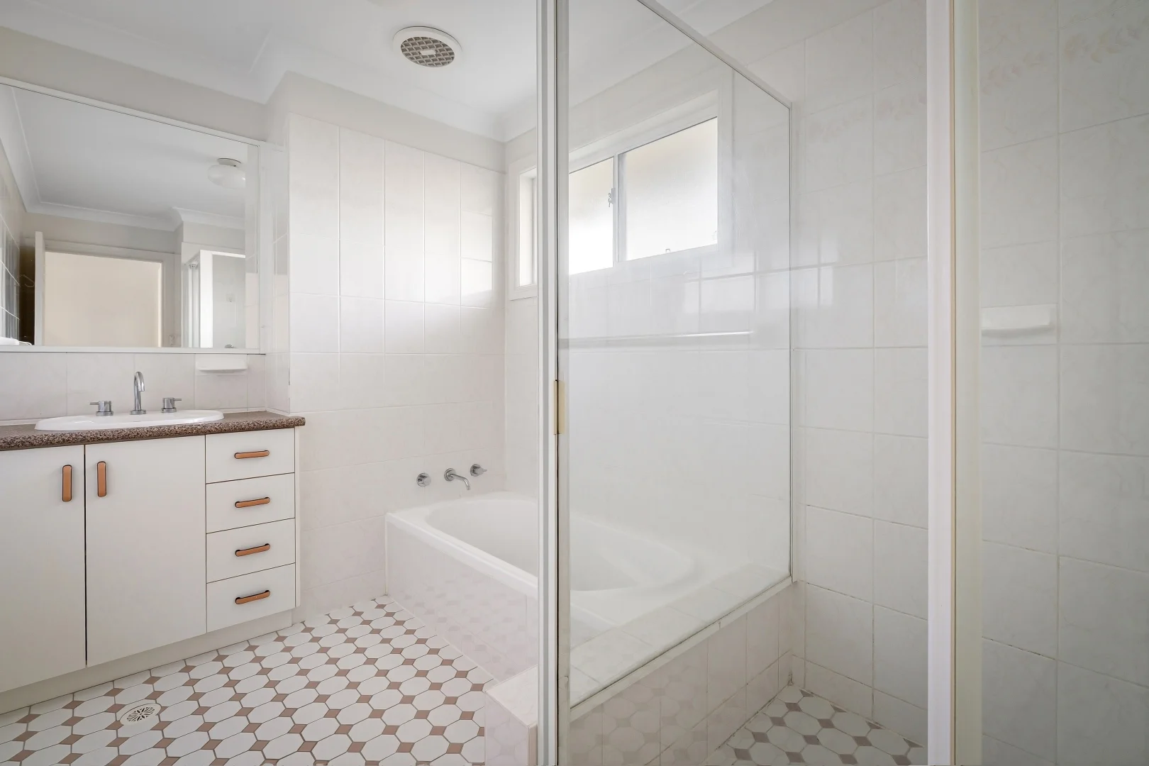 Additional image 10 of 176a -176b Ewos Parade, Cronulla NSW 2230