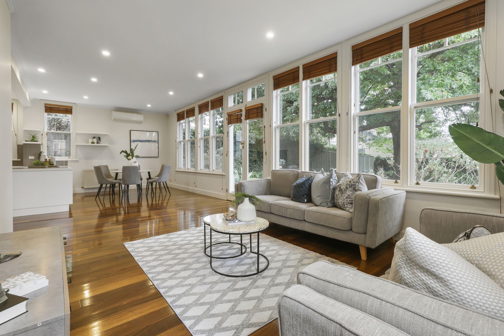 464A Whitehorse Road, Surrey Hills VIC 3127, Image 2