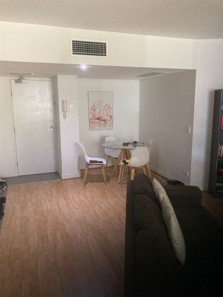 2 bedrooms Apartment / Unit / Flat in 2423/40 Merivale St SOUTH BRISBANE QLD, 4101