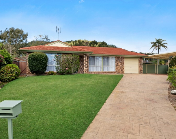 27 Greenlee Street, Green Point NSW 2251