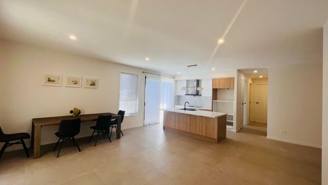 157 Chester Road, Eight Mile Plains QLD 4113, Image 0