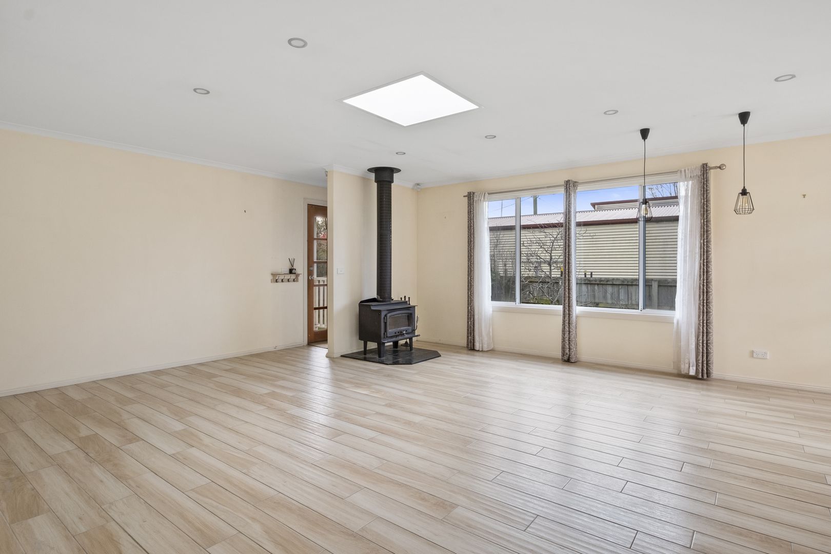 1/1b Smith Street, TAS 7112 Apartment For Rent Domain