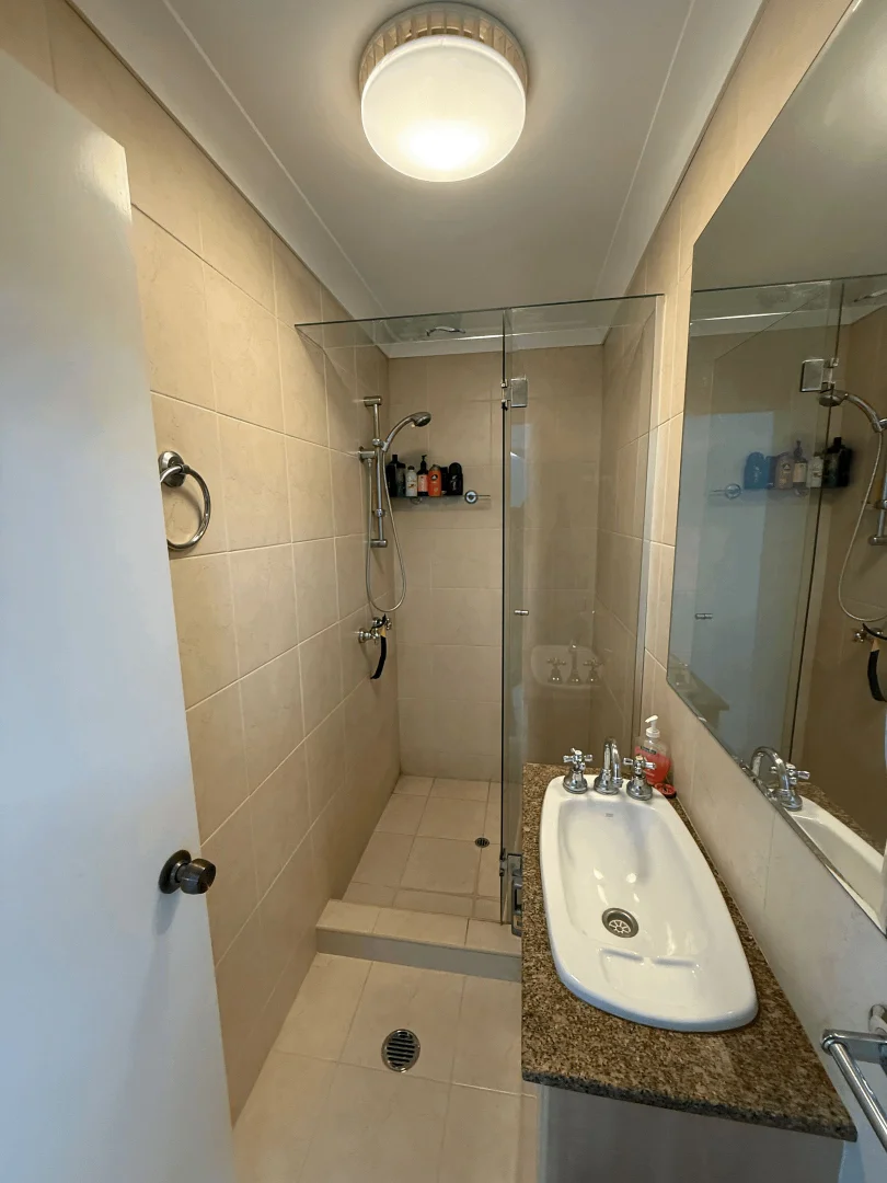 Additional image 22 of 86 Commodore Drive, Surfers Paradise QLD 4217