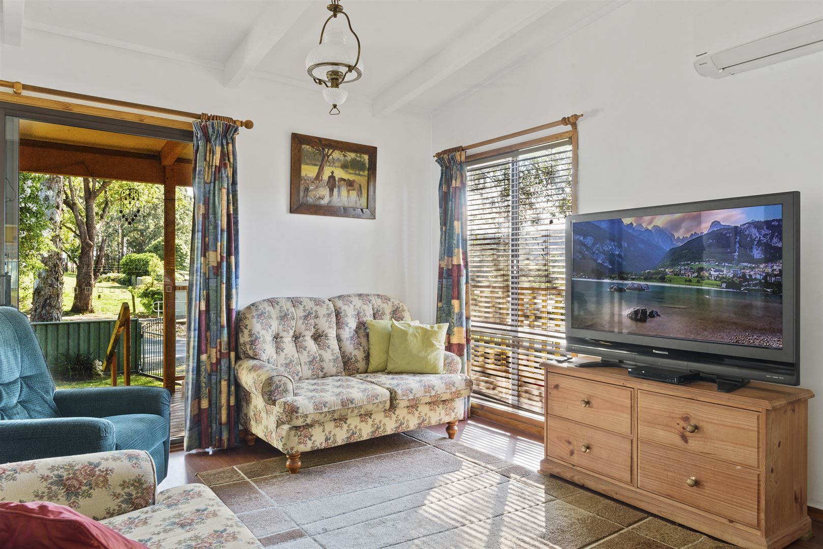 36 Alma Avenue, Fishermans Paradise NSW 2539, Image 2