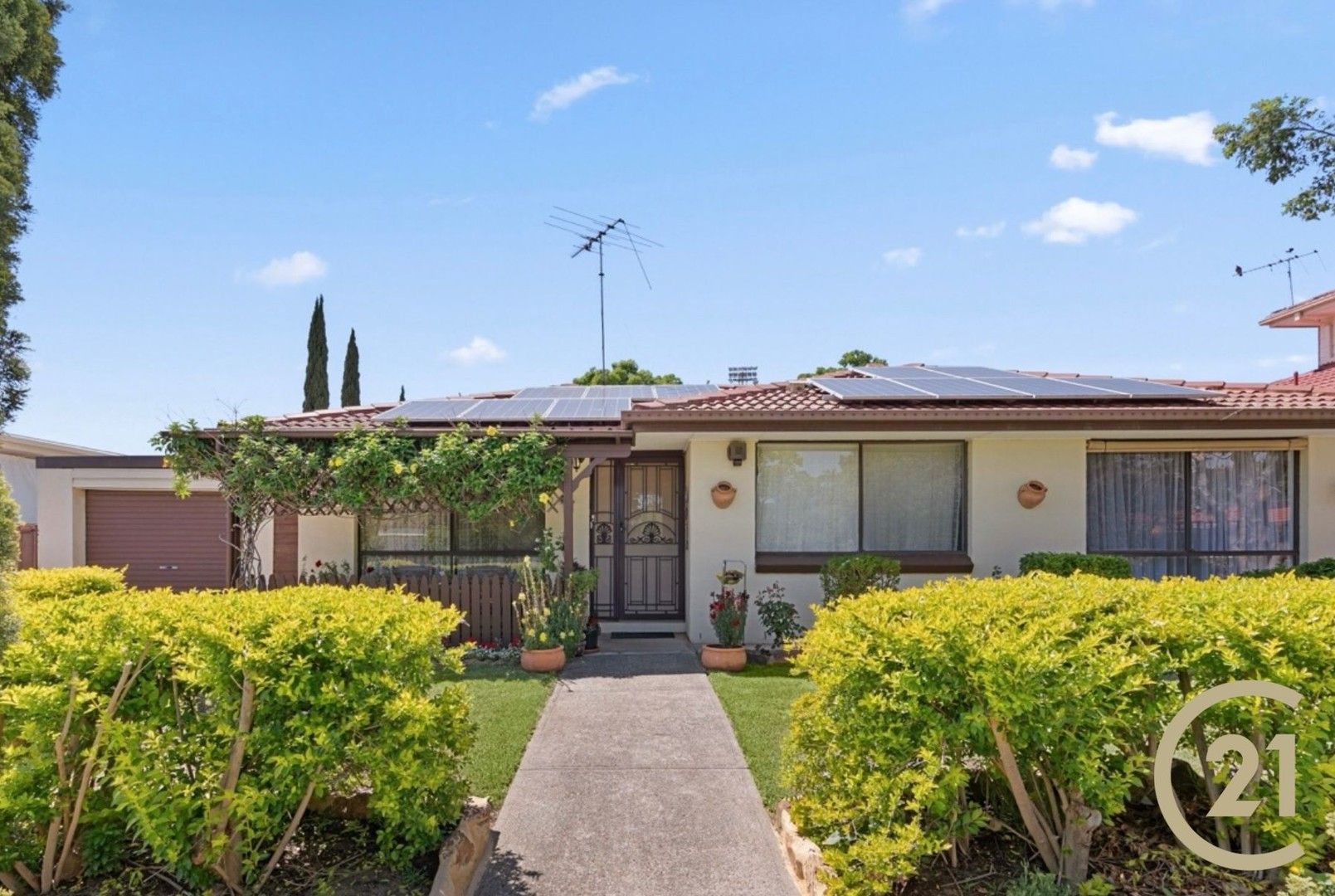 38 Coonawarra Street, Edensor Park NSW 2176, Image 0