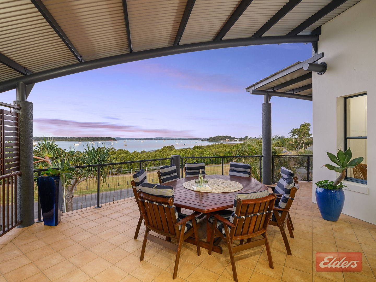 65 ORANA ESPLANADE, Victoria Point QLD 4165, Image 2