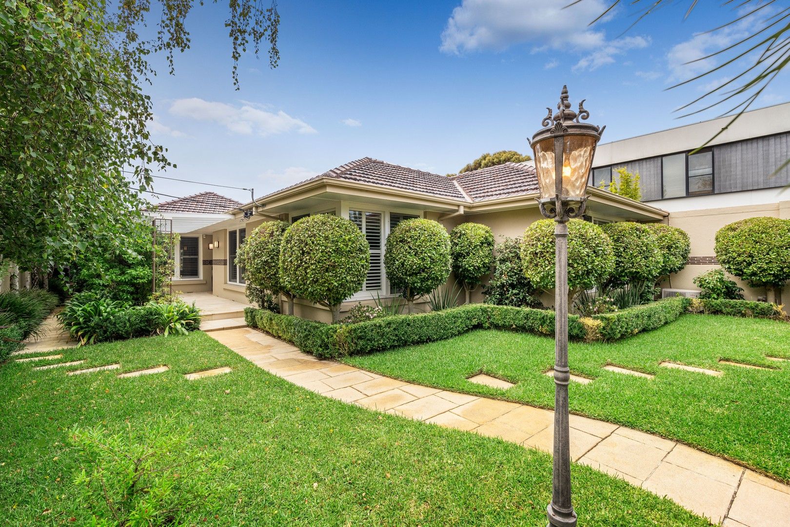 3 bedrooms House in 154 New Street BRIGHTON VIC, 3186