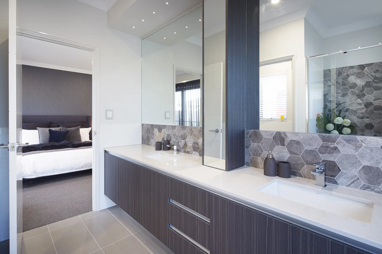 Additional image 4 of Haynes WA 6112