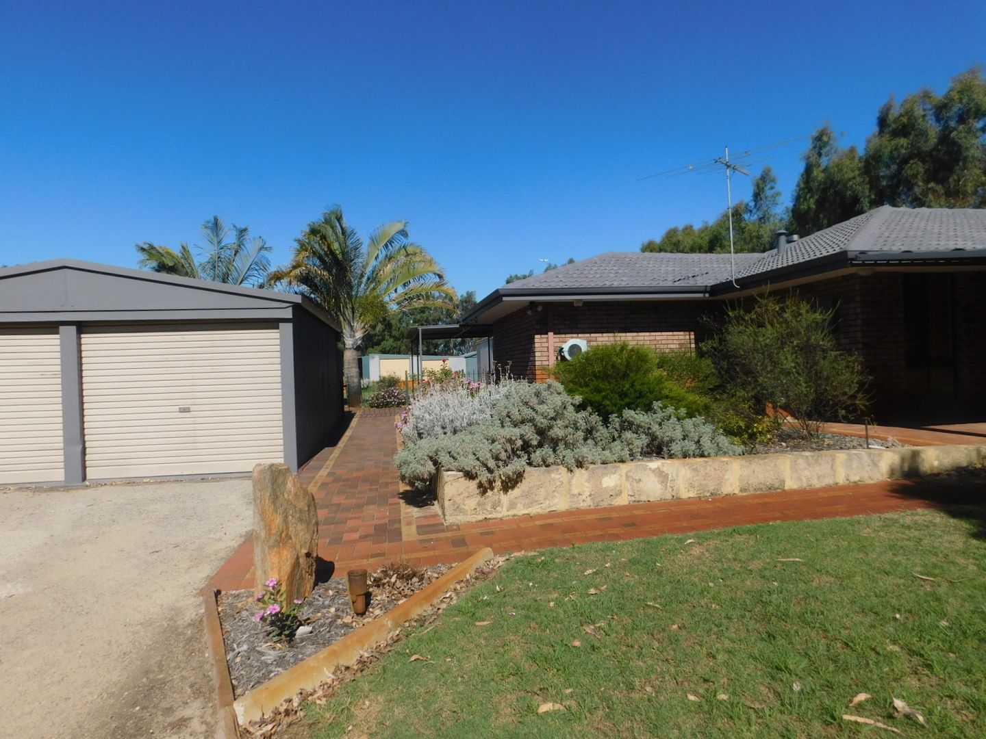 20 Cheltenham Street, Bennett Springs WA 6063