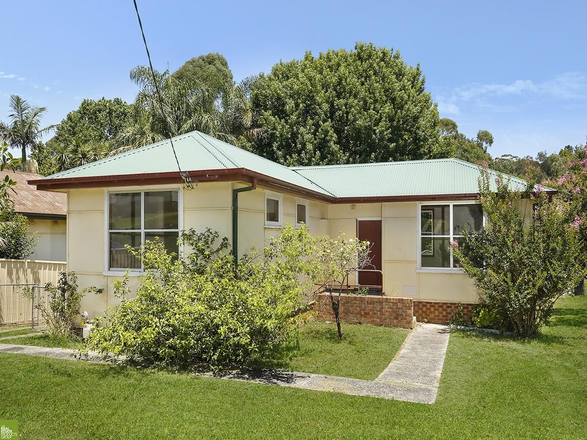 69 Maynes Parade, Unanderra NSW 2526, Image 0