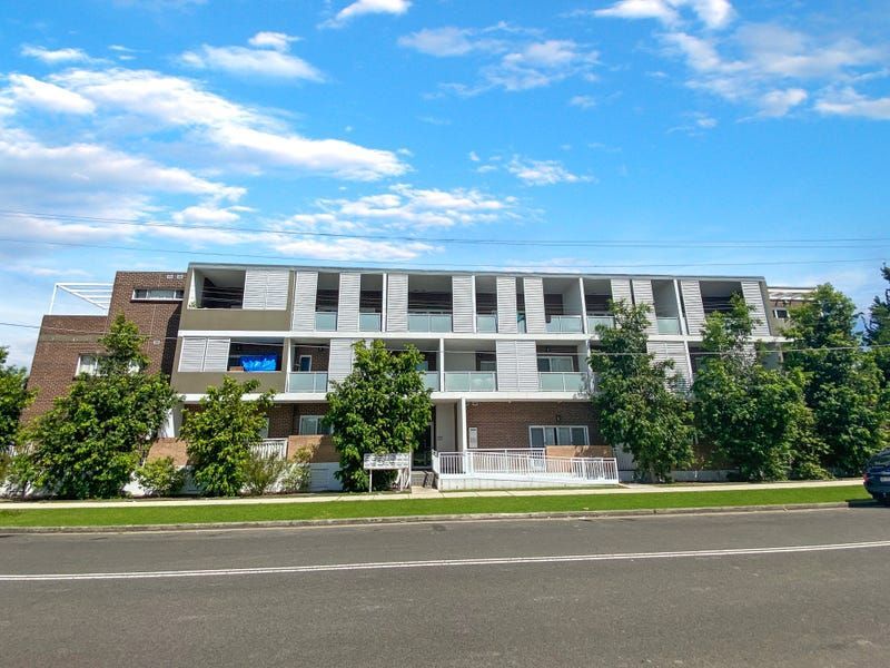 Studio in 8/1 Santley Crescent, KINGSWOOD NSW, 2747
