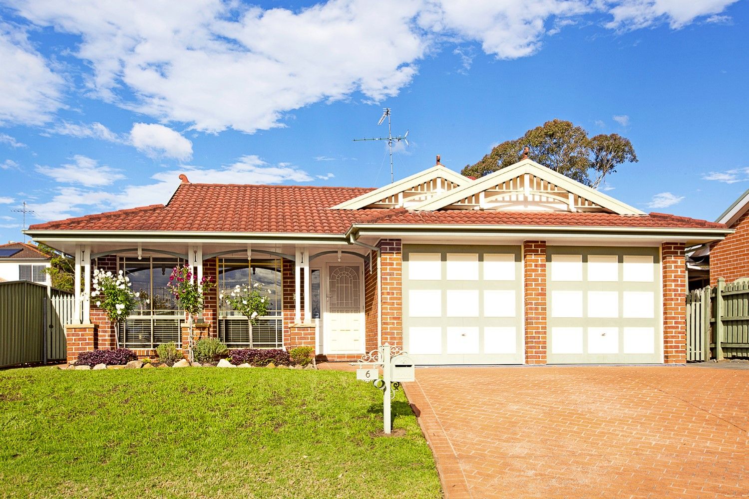 6 Dutba Place, Glenmore Park NSW 2745