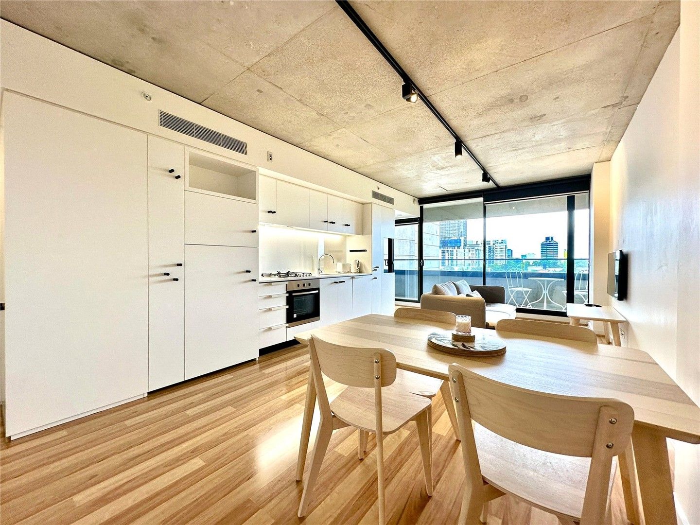 1 bedrooms Apartment / Unit / Flat in 512/152 Sturt Street SOUTHBANK VIC, 3006