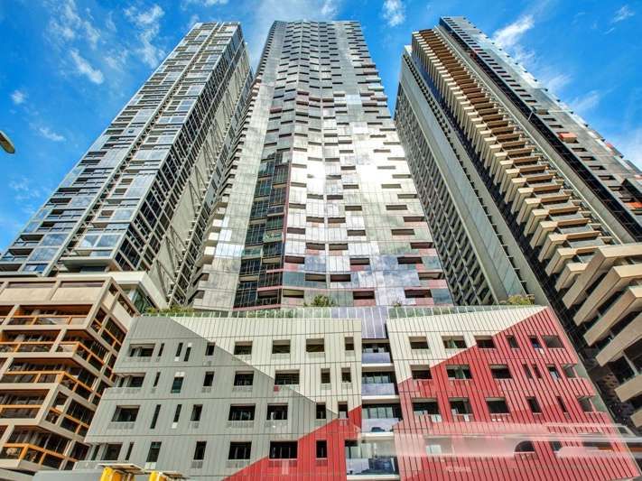 2 bedrooms Apartment / Unit / Flat in 1202/33 ROSE LANE MELBOURNE VIC, 3000