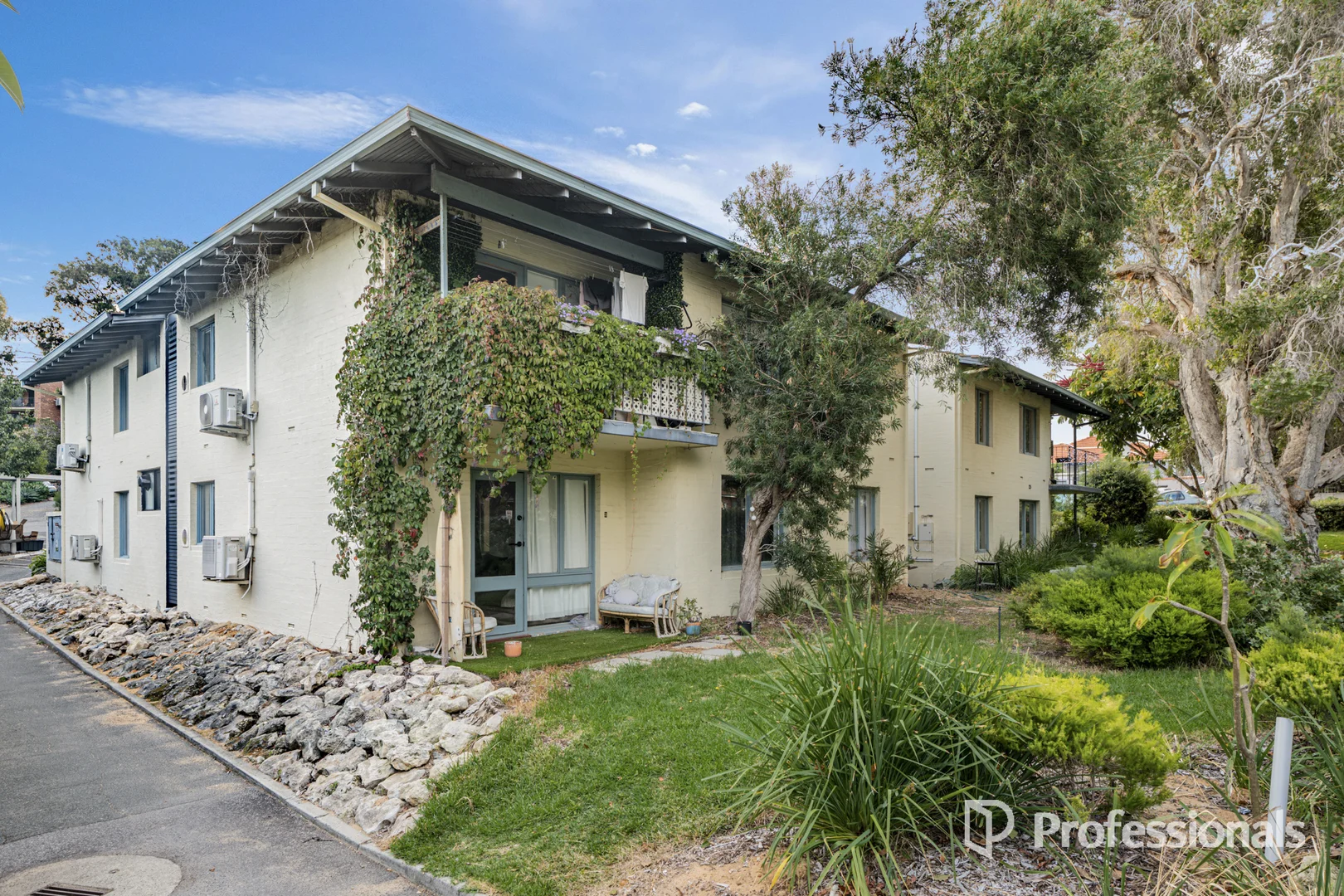 Additional image 2 of 10/25 Drabble Road, Scarborough WA 6019