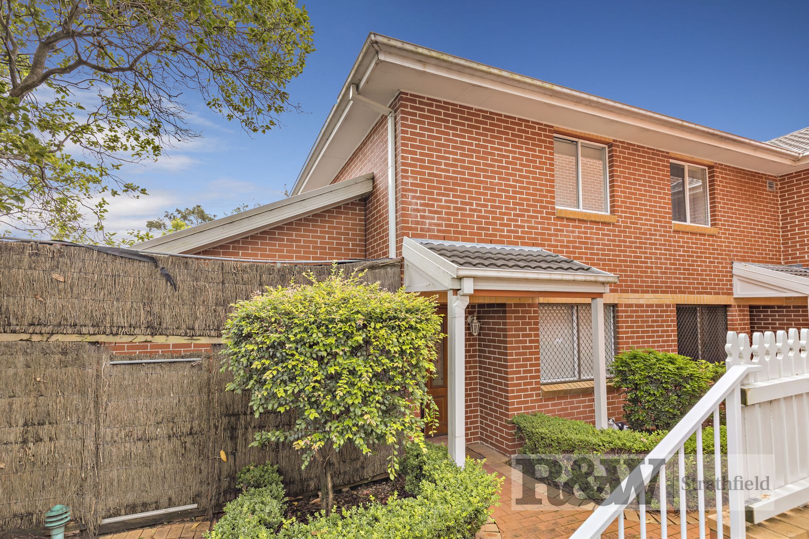 18/2 Station Avenue, Concord West NSW 2138