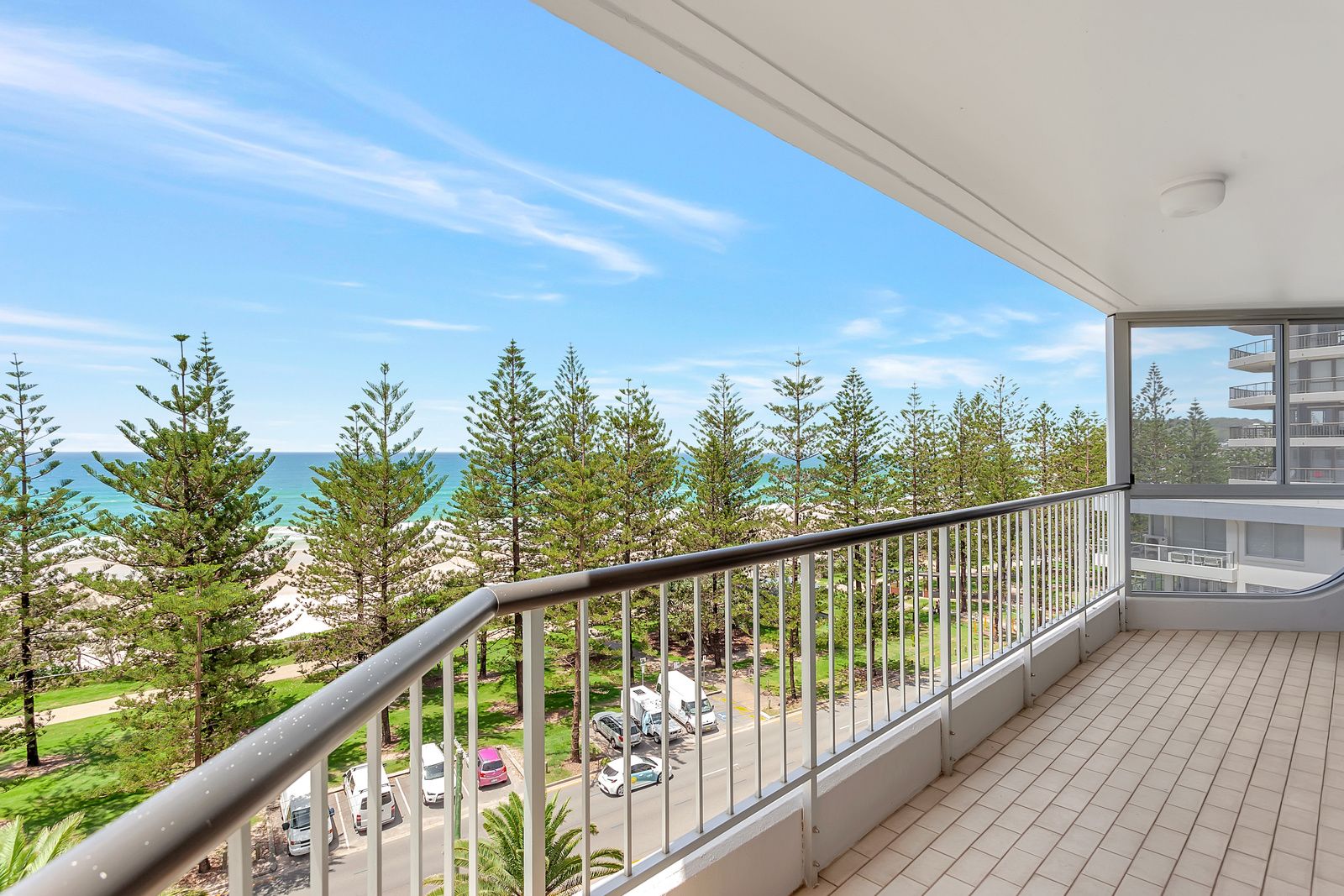 18/170 The Esplanade, Burleigh Heads QLD 4220, Image 1