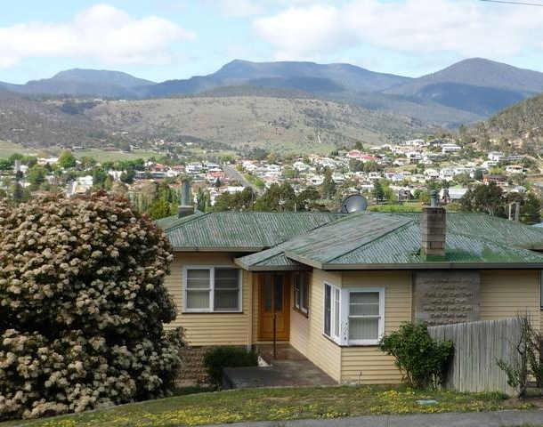 45 Southview Crescent, New Norfolk TAS 7140