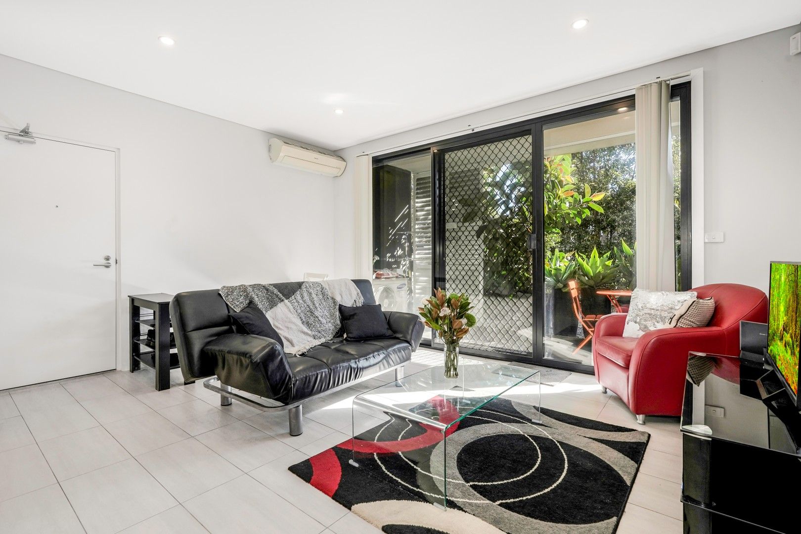 1 bedrooms Apartment / Unit / Flat in 1/53-59 Balmoral Rd NORTHMEAD NSW, 2152