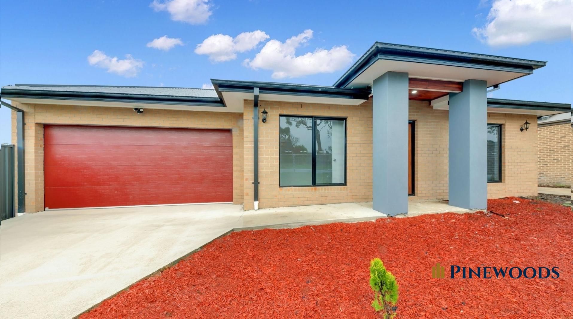 3 bedrooms House in 1/84 Sutherland Street KILMORE VIC, 3764