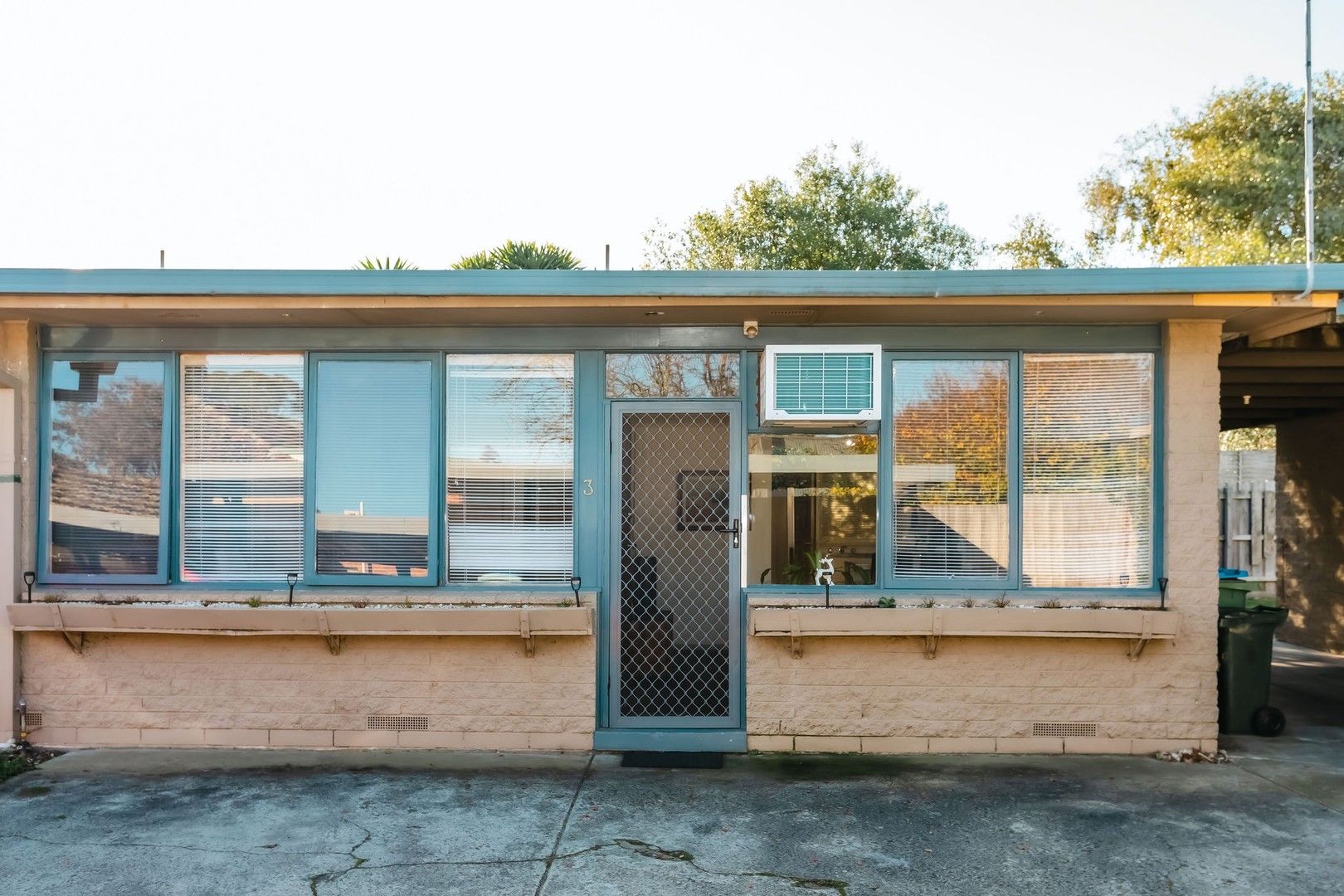 2 bedrooms House in 3/15 Gerald Street TYABB VIC, 3913