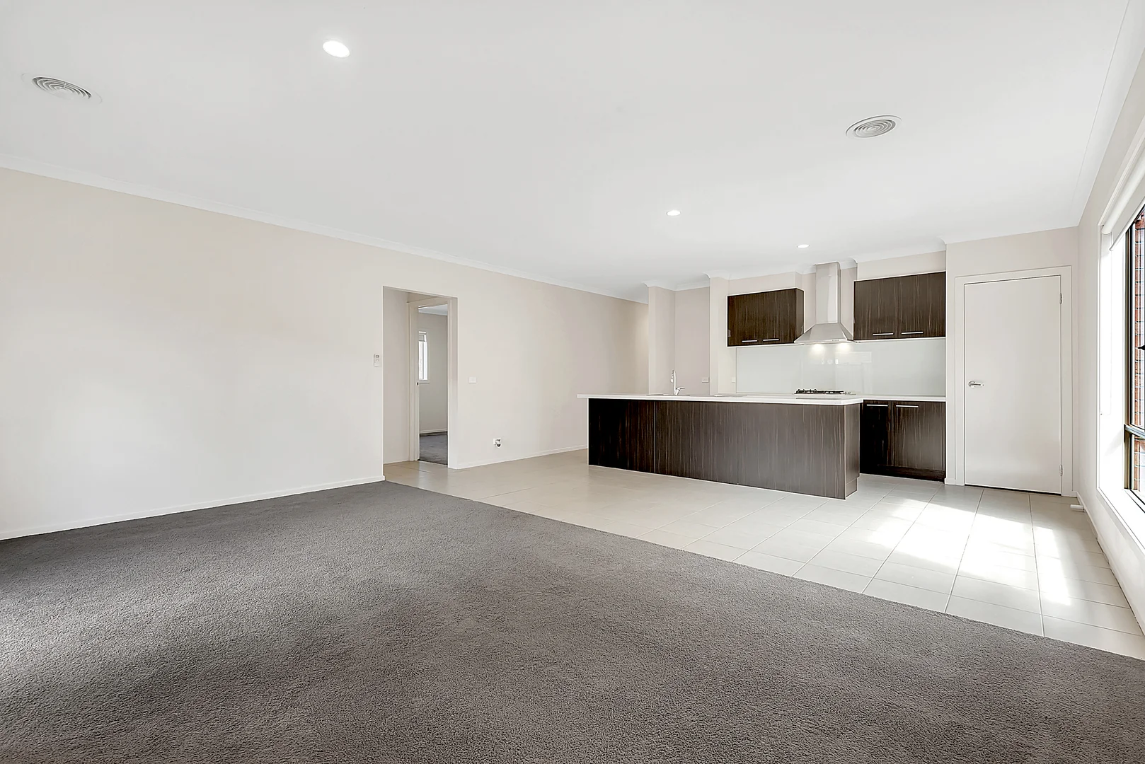 Additional image 7 of 70 Bridgehaven Close, Craigieburn VIC 3064