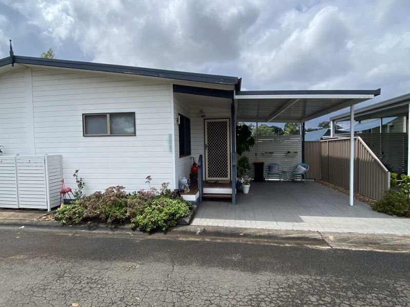 2 bedrooms House in 30 majestic drive STANHOPE GARDENS NSW, 2768