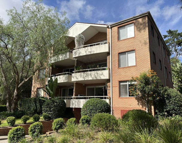 2/33 Fontenoy Road, Macquarie Park NSW 2113