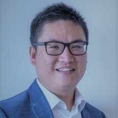 Tom Hu, Sales representative